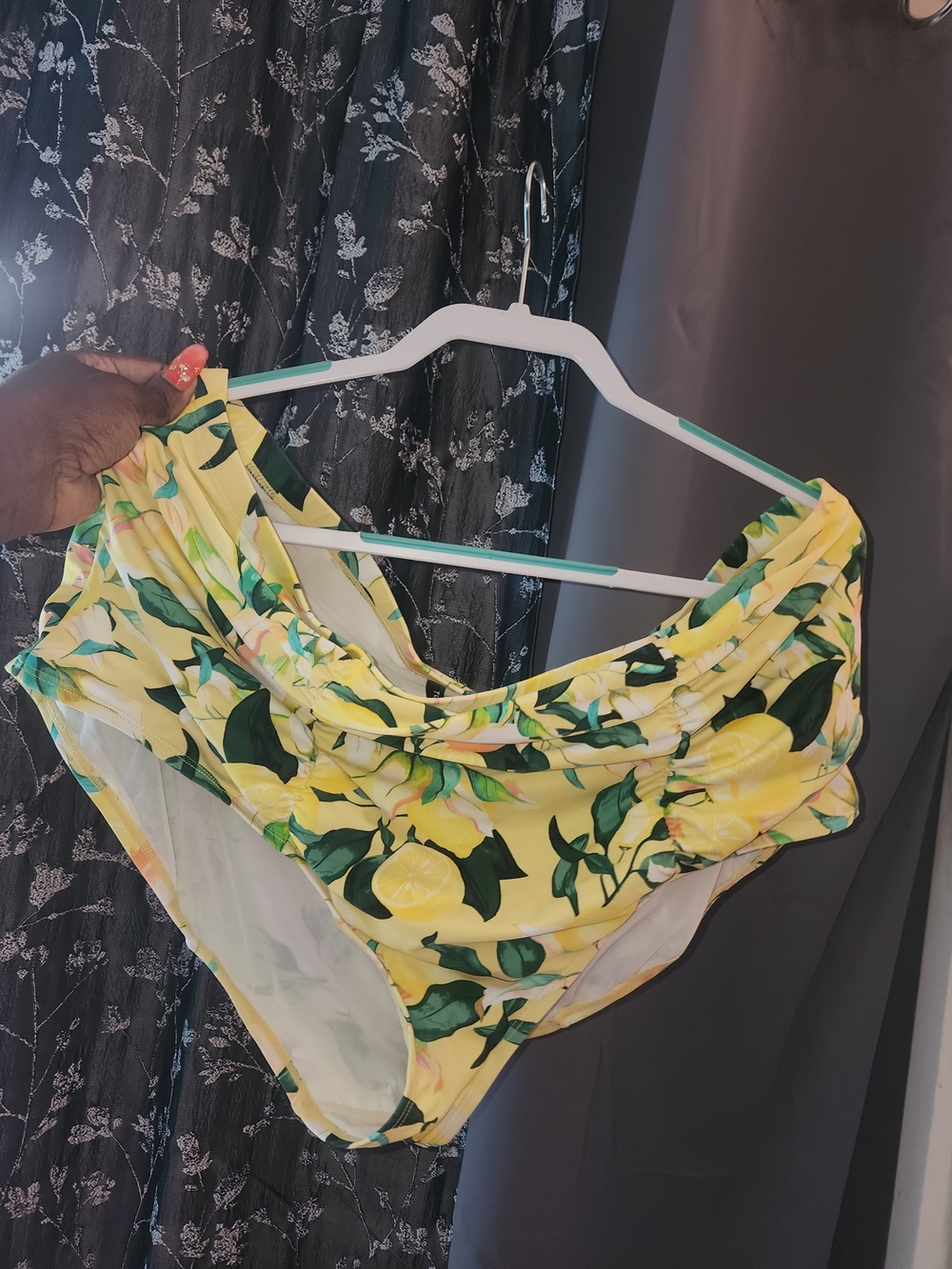 torrid Yellow Lemon Print Ruffle Bikini Set Size 4 - Picture 3 of 6